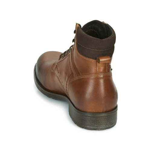 Casual Attitude - LULLY Cognac 7 Casual Attitude - LULLY Cognac – Image 5