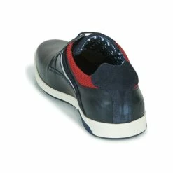 Casual Attitude - MAJINA Marine -DC shoes shop 16918697 500 E