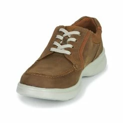 Clarks - BRADLEY VIBE Beige -DC shoes shop 18858158 500 C