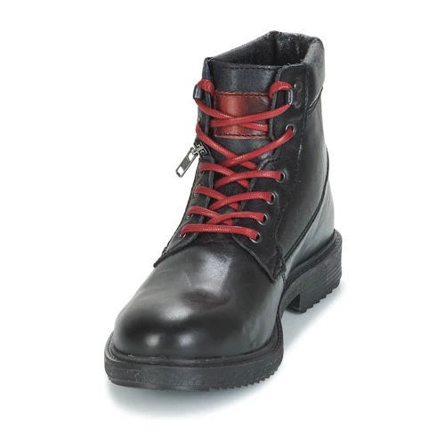 André - MORRO Noir 5 André - MORRO Noir – Image 3