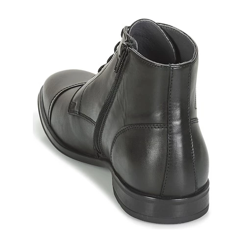 André - AXOR Noir 7 André - AXOR Noir – Image 5